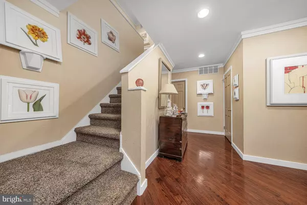 Cherry Hill, NJ 08003,508 TEAROSE LN