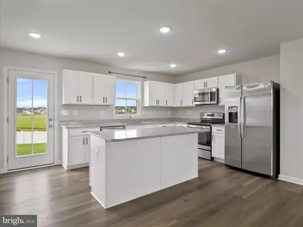 Hedgesville, WV 25427,365 OTERO LN