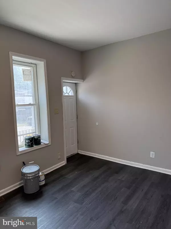 Chester, PA 19013,322 LAMOKIN ST