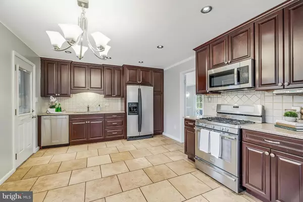 Fairfax, VA 22031,3321 PRINCE WILLIAM DR