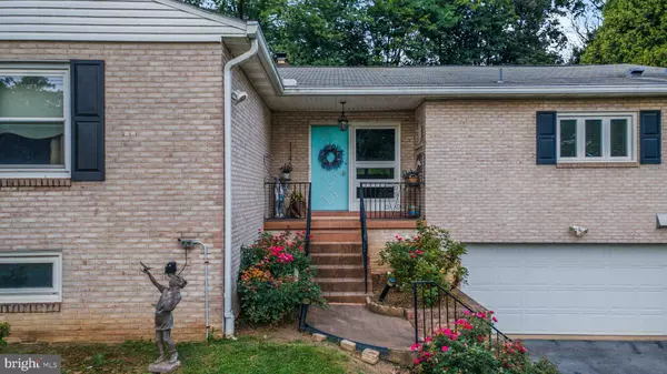 Harrisburg, PA 17110,1146 COUNTRYSIDE DR