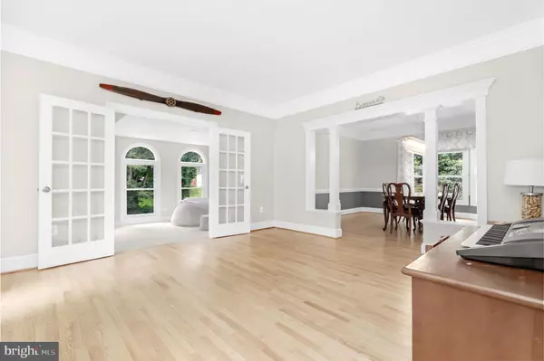 Germantown, MD 20876,21309 GLENDEVON CT