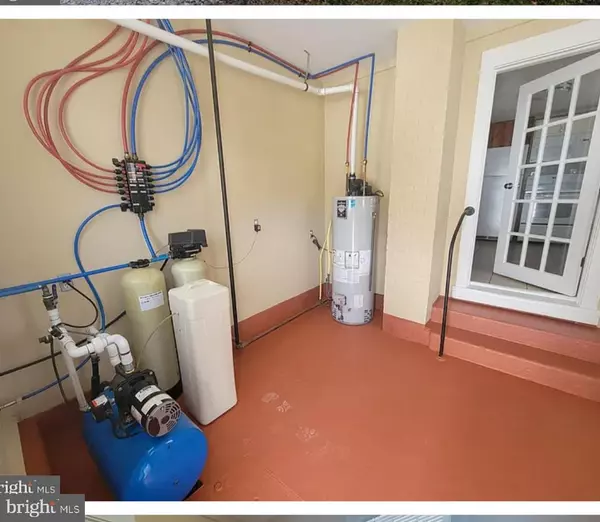 Newport, NJ 08345,607 MAIN ST