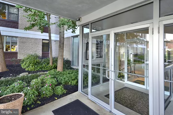 Alexandria, VA 22304,4600 DUKE ST #1011