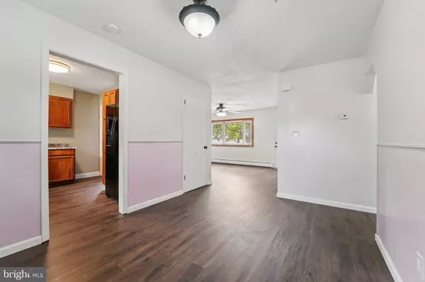 Glen Burnie, MD 21061,9 EMERSON AVE