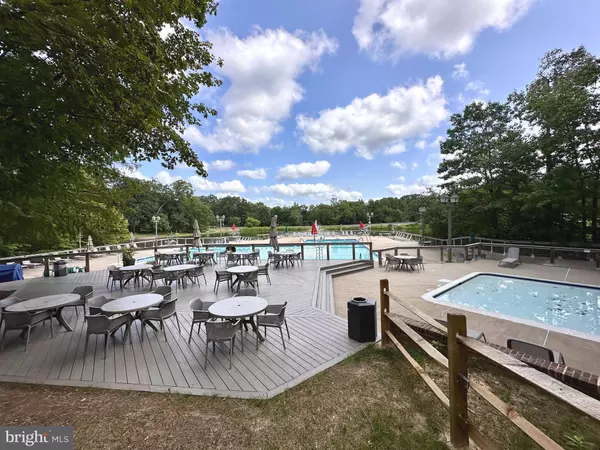 Woodbridge, VA 22192,12720 KNIGHTSBRIDGE DR