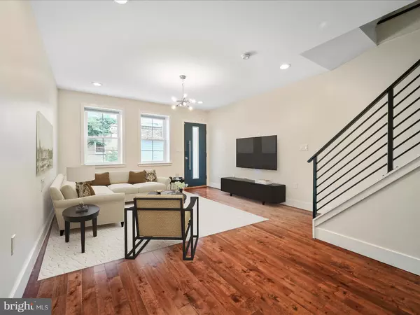 Philadelphia, PA 19147,1204 MONTROSE ST