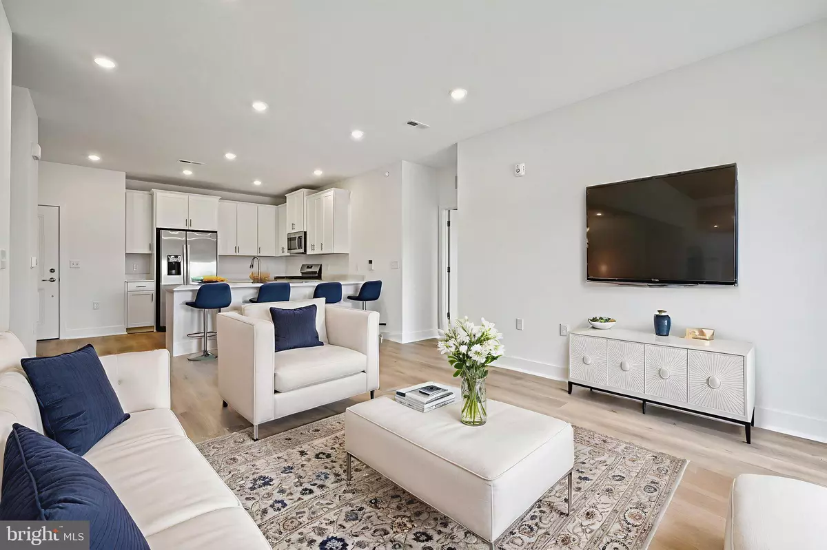 Monroe Township, NJ 08831,28310 RADFORD