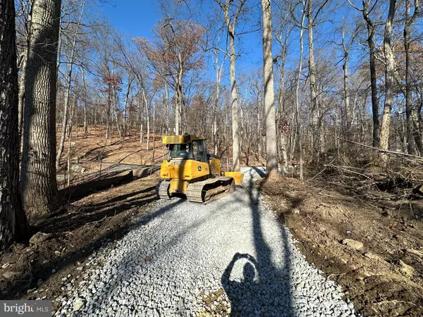 Winchester, VA 22602,131 HAWK TRL