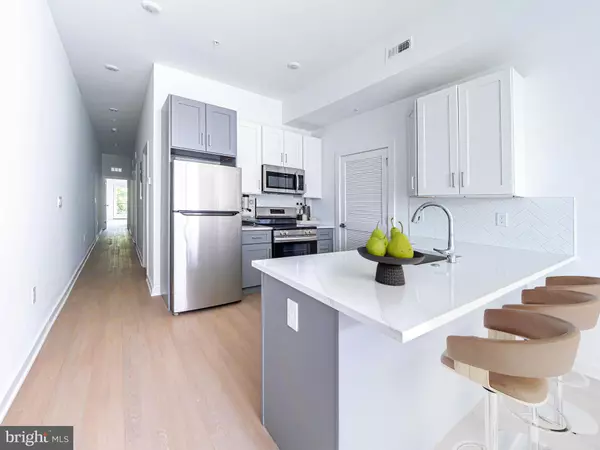 Philadelphia, PA 19121,2403-2407 W THOMPSON ST #3