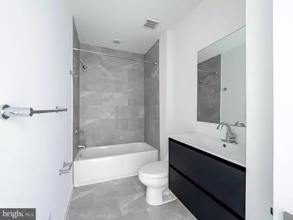 Philadelphia, PA 19121,2403-2407 W THOMPSON ST #3