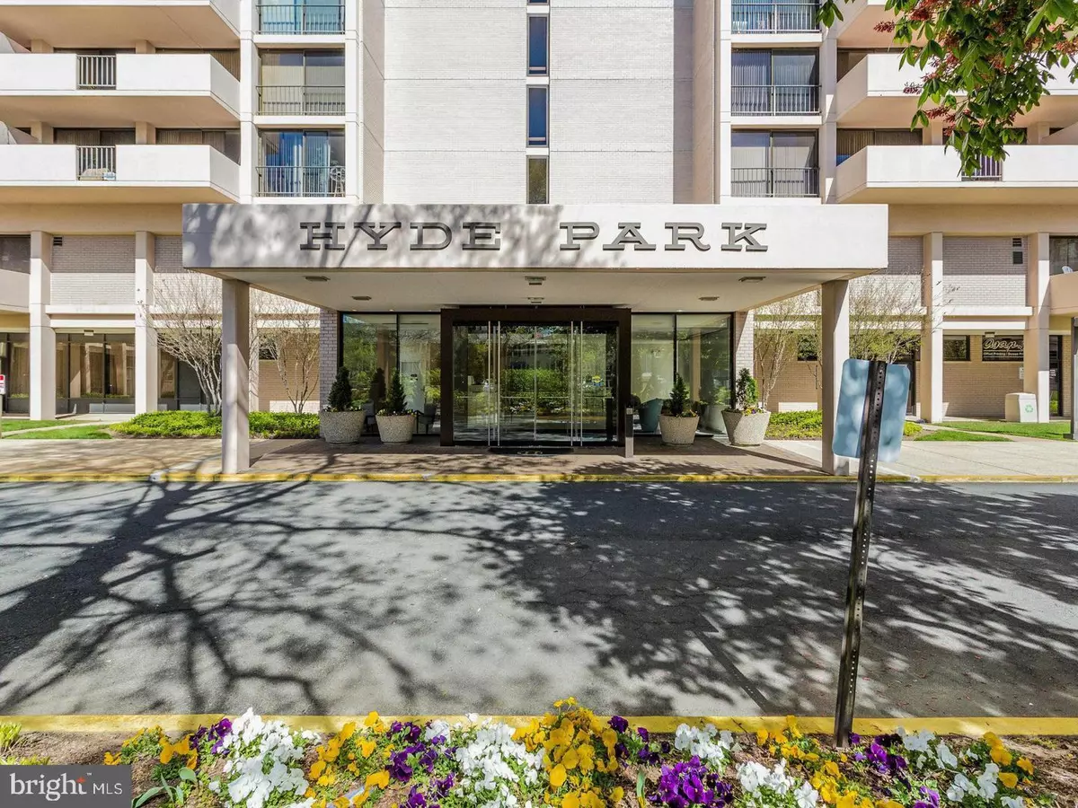 Arlington, VA 22203,4141 N HENDERSON RD #107