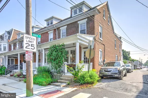 821 N LIME ST, Lancaster, PA 17602