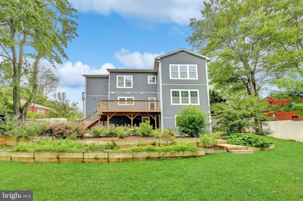Falls Church, VA 22044,6057 BROOK DR
