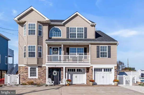 68 MORRIS BLVD, Manahawkin, NJ 08050