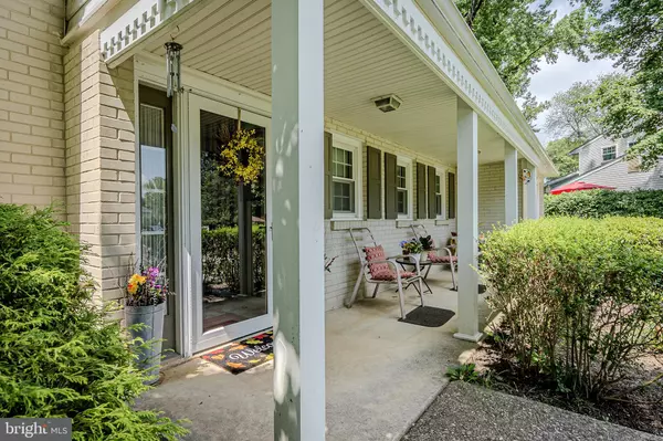 Wilmington, DE 19810,8 MAGNOLIA CT