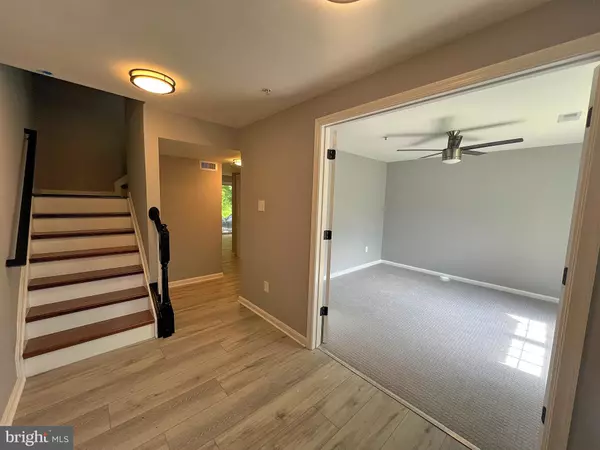Middle River, MD 21220,9864 GREENBRIAR WAY