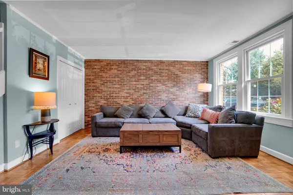 Arlington, VA 22204,1300 S BARTON ST #334