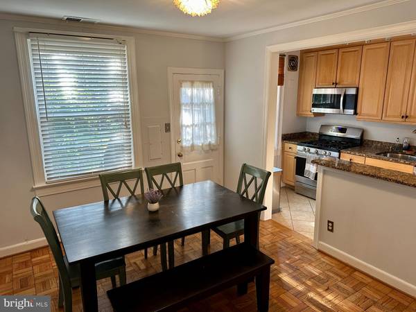 Arlington, VA 22204,1300 S BARTON ST #334