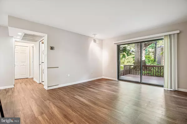 Olney, MD 20832,17800 BUEHLER RD #1-D-4