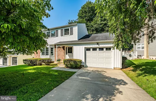 1004 STONEWOOD RD, Wilmington, DE 19810