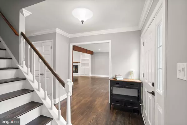 Annandale, VA 22003,8470 NICOLE CT