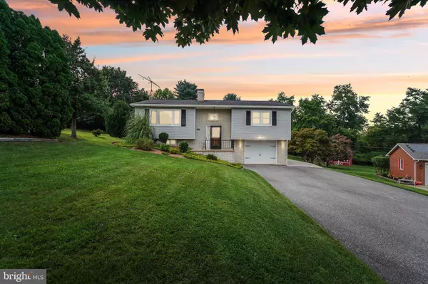 13714 HILLSIDE AVE, Thurmont, MD 21788