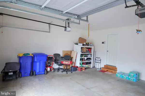Mechanicsburg, PA 17050,387 RESERVE LN