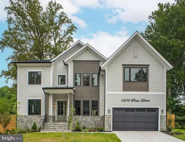 Vienna, VA 22180,1208 ROSS DR SW