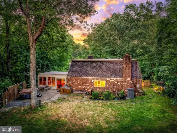 Reston, VA 20190,11205 WEDGE DR