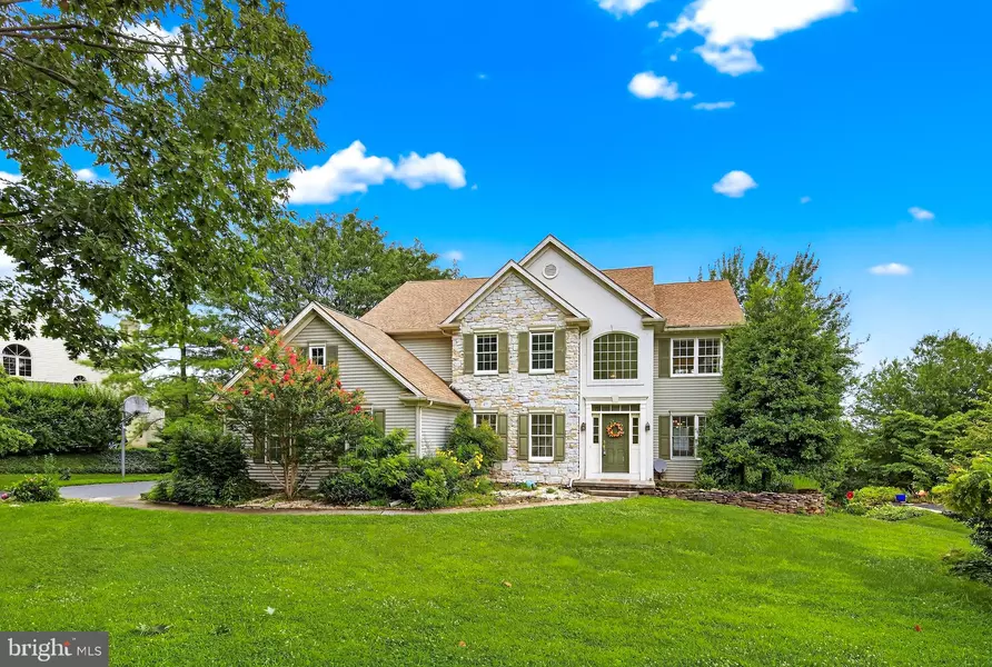 1315 SYLVAN RD, Lancaster, PA 17601