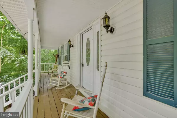 St Leonard, MD 20685,5963 HILLSIDE RD