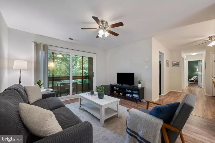 1000 SCARLET OAK CT #3C, Hampstead, MD 21074