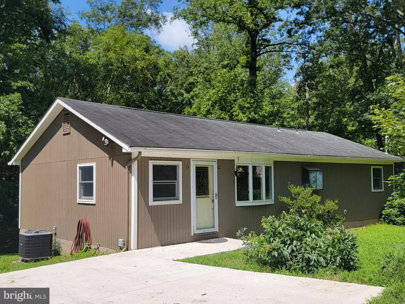 12050 LESTER RD, Manassas, VA 20112