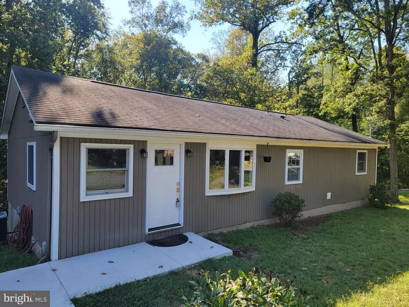 12050 LESTER RD, Manassas, VA 20112