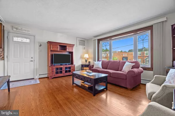 Philadelphia, PA 19114,9314 WALKER ST