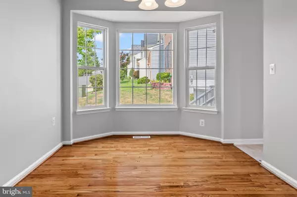 Leesburg, VA 20175,322 WHIPP DR SE