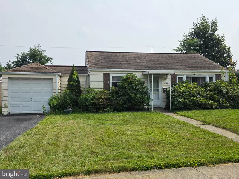 3411 CLOVERFIELD RD, Harrisburg, PA 17109