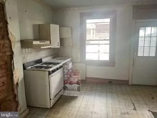 Baltimore, MD 21224,319 S NEWKIRK ST