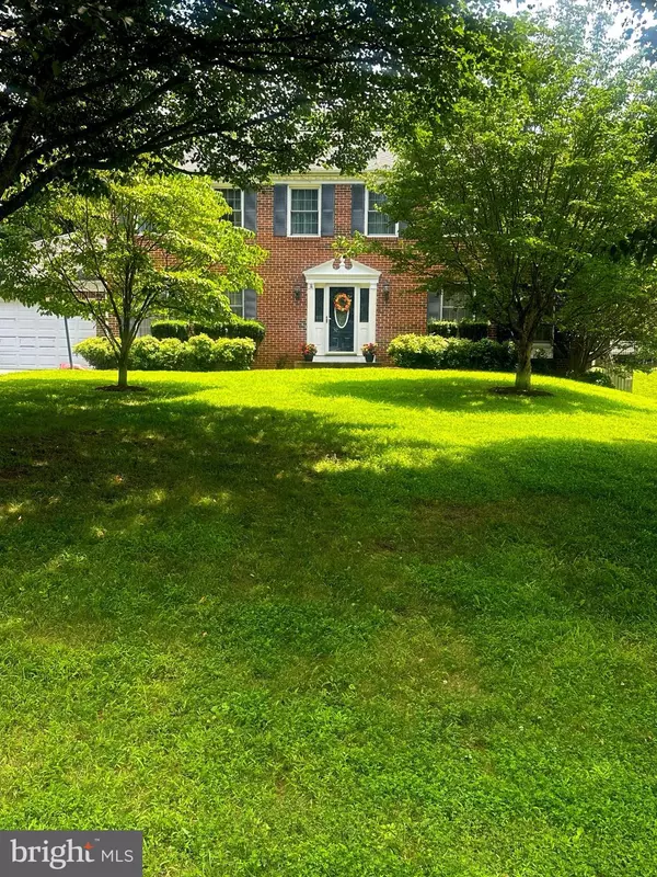 136 AMBERLEIGH DR, Silver Spring, MD 20905