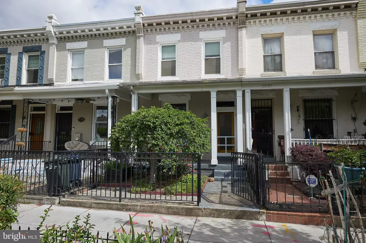 Washington, DC 20009,1327 V ST NW