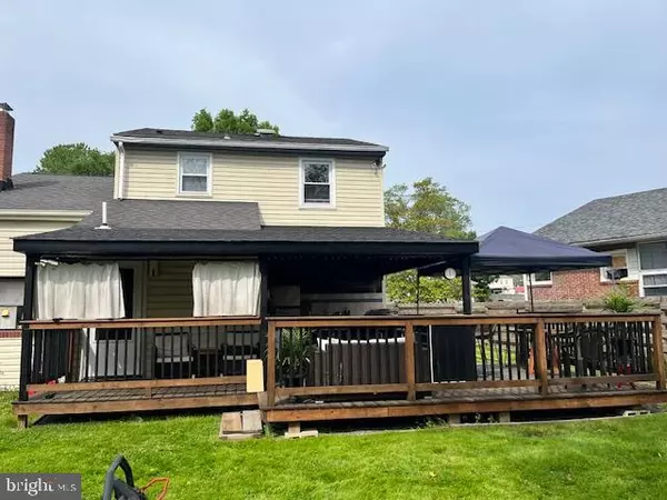 Somerdale, NJ 08083,19 S HILLTOP AVE