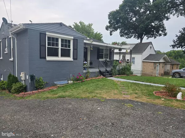 Capitol Heights, MD 20743,909 CYPRESSTREE PL