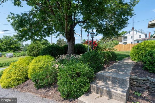 Lancaster, PA 17603,3 NEWSWANGER RD