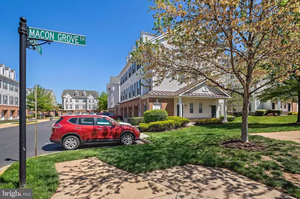 Gainesville, VA 20155,6817 SABBARTON PL