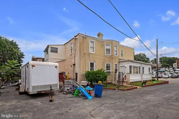 Darby, PA 19023,82-84 CHESTER PIKE