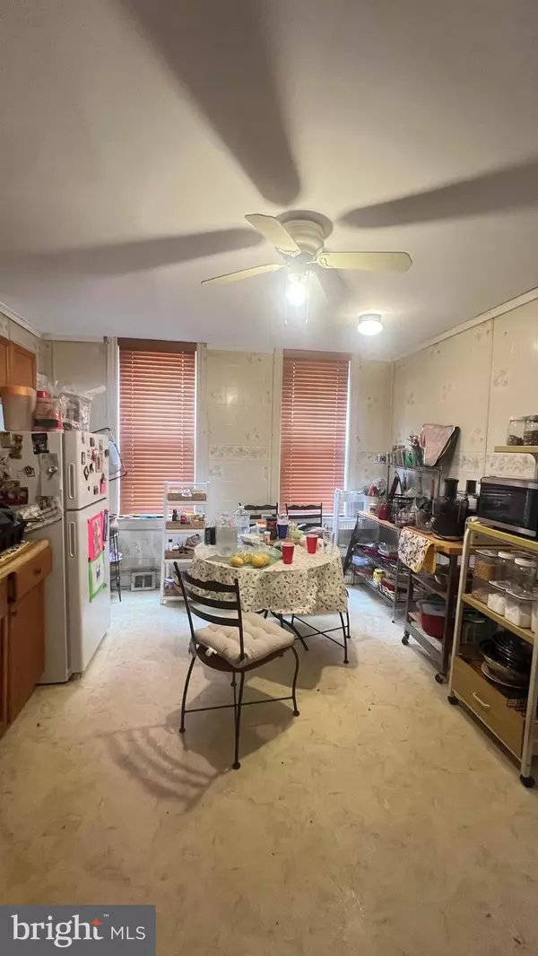 Philadelphia, PA 19141,5930 N CAMAC ST