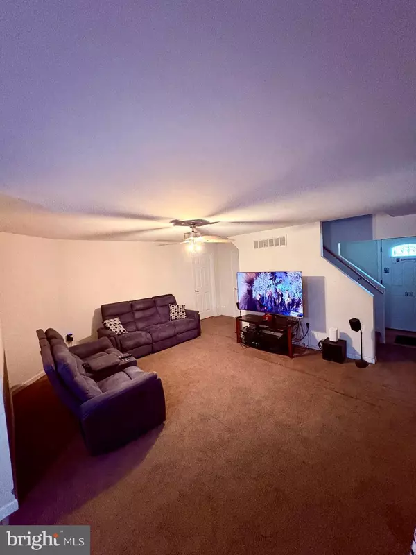 Mantua, NJ 08051,111 COVE RD