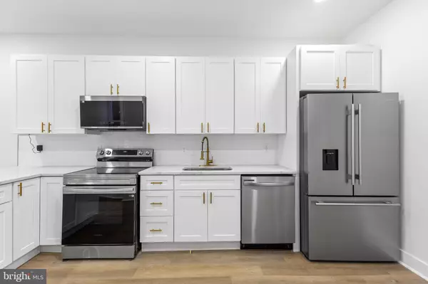 Philadelphia, PA 19131,5448 MEDIA ST