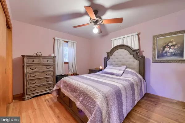 Mount Joy, PA 17552,319 BIRCHLAND AVE